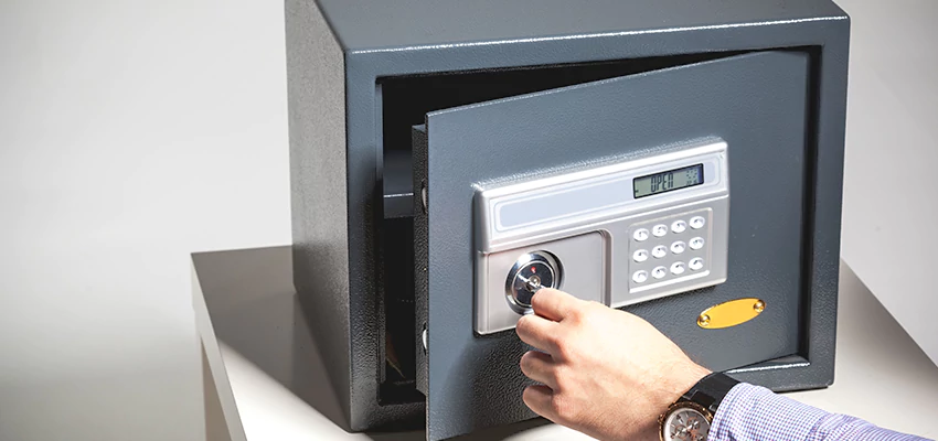 Jewelry Safe Unlocking Service in Prunedale, California